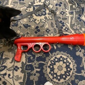 Ball launcher